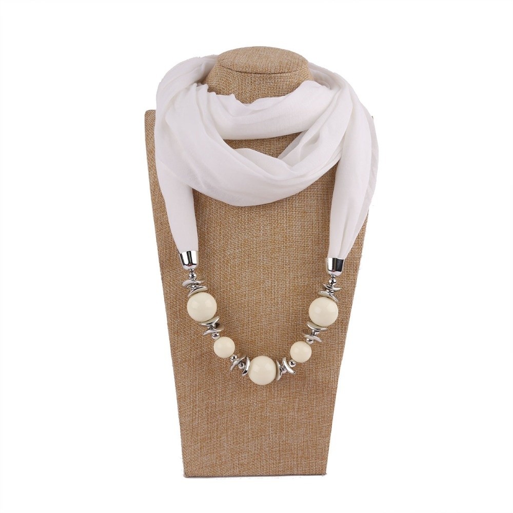 Nouveau collier-écharpe en mou - Infinity Scarf Knit avis et prix