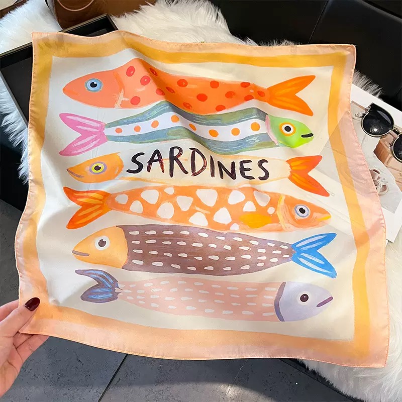 Foulards carrés en soie à moti - Ascot Neck Scarf avis et prix